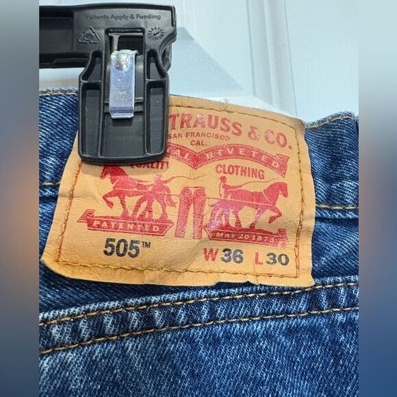 LEVIS - 505 M Sz 36/30 Regular Fit Straight-Leg Jeans/Medium Wash EUC - Picture 8 of 16